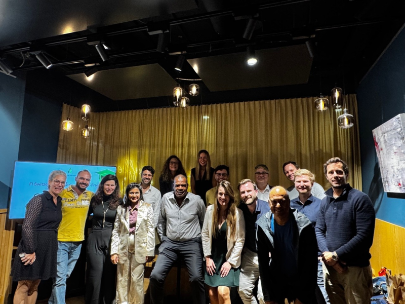 Group photo with everyone at the event